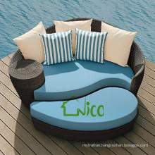 SL-(50) Outdoor furniture wicker rattan sofa cum beds/ pool sofa bed